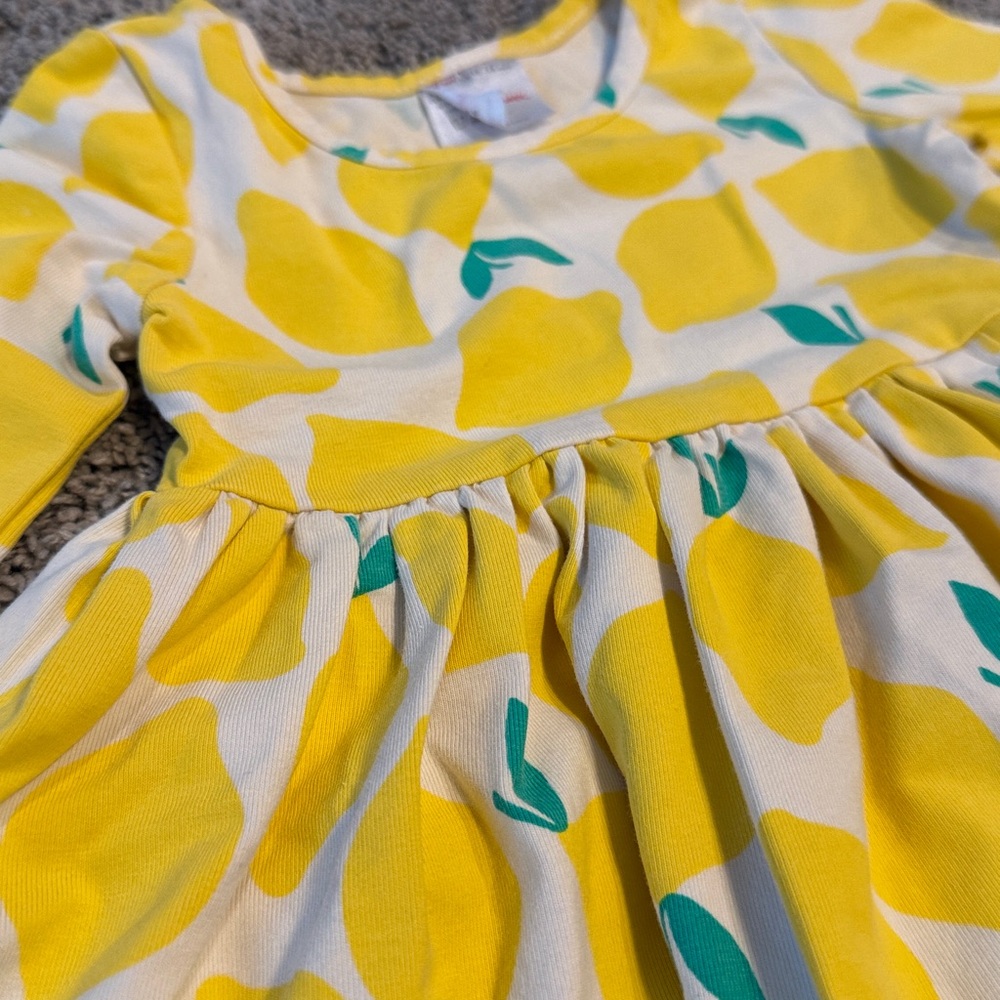 🍋 Hanna Andersson Yellow Lemon Print dress - Picture 3 of 3